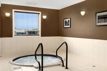 Hotel Ramada Cold Lake | Cold Lake | Alberta | Canada 4