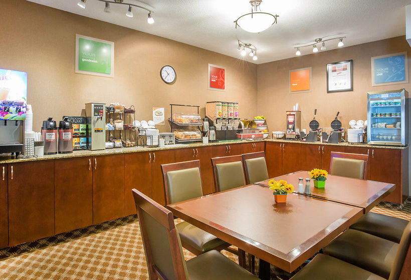 Hotel Comfort Inn & Suites Airdrie | Airdrie | Alberta | Canada 2