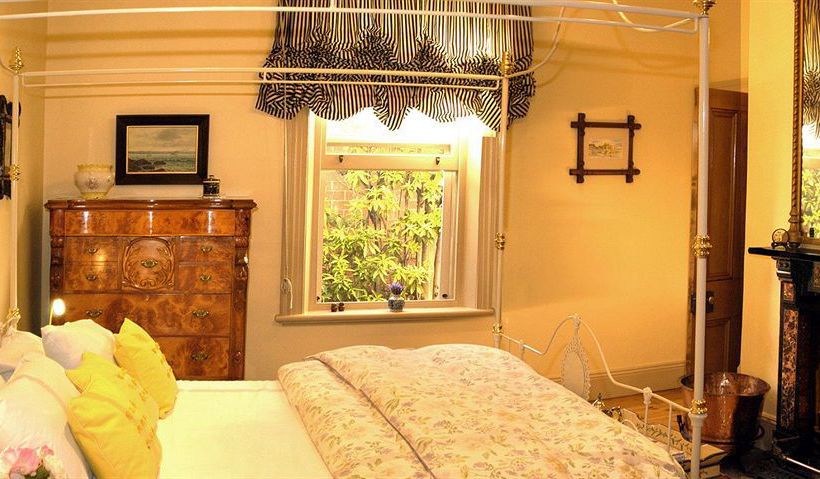 Hotel Bishop S Garden | Adelaide | South Australia | Australia 6