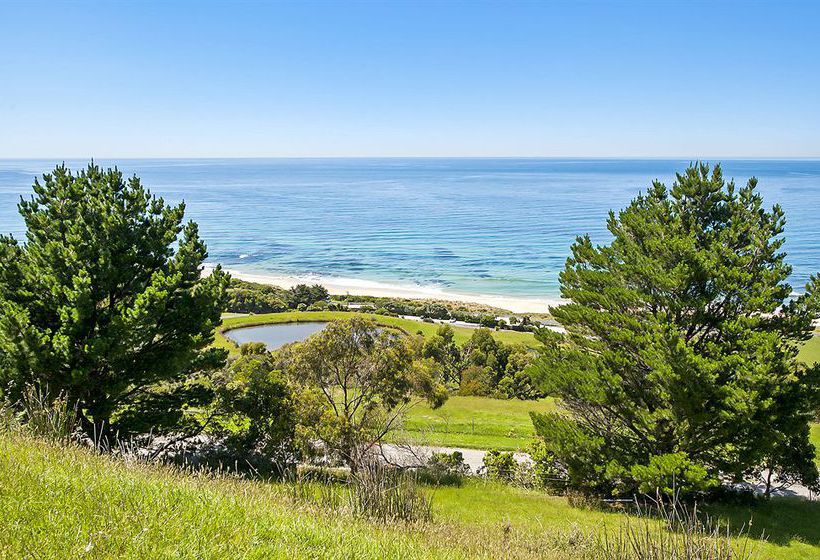 Hotel Seafarers Getaway | Apollo Bay | Victoria | Australia 1