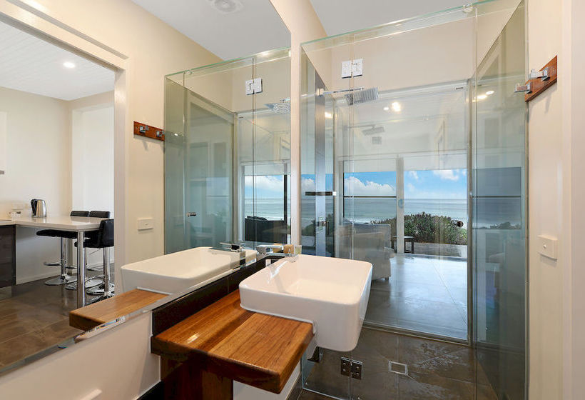 Hotel Seafarers Getaway | Apollo Bay | Victoria | Australia 18