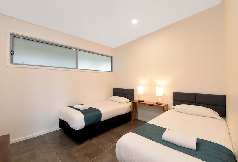 Hotel Seafarers Getaway | Apollo Bay | Victoria | Australia 20