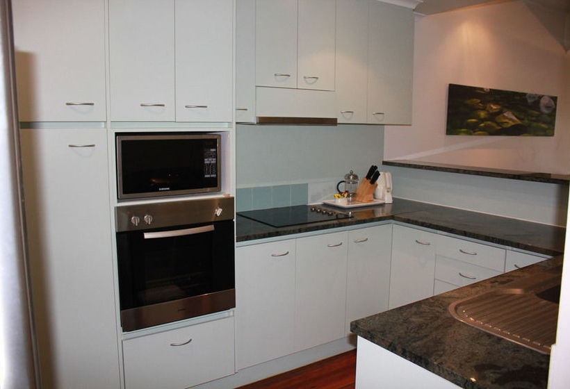 Hotel Latitude 16 Beaches | Port Douglas | Queensland | Australia 4