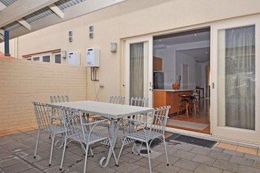 Hotel Dover Castle Terrace House | Adelaide | South Australia | Australia 7