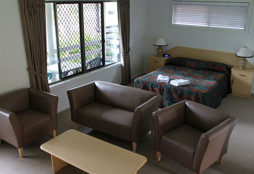 Hotel Sanctuary Lakes Fauna Retreat | Hervey Bay | Queensland | Australia 10