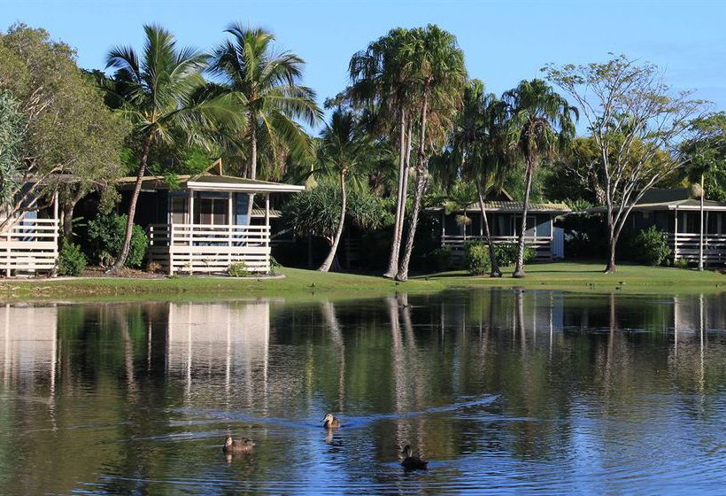 Hotel Sanctuary Lakes Fauna Retreat | Hervey Bay | Queensland | Australia 4
