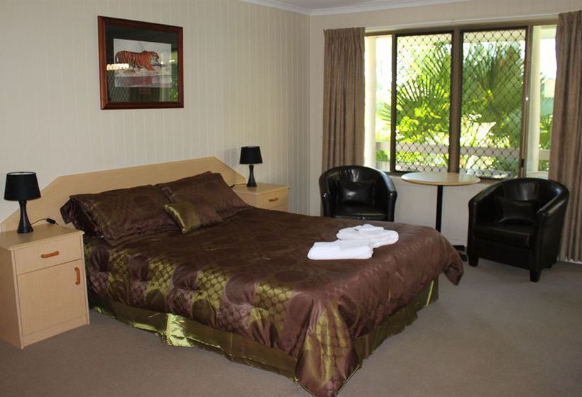 Hotel Sanctuary Lakes Fauna Retreat | Hervey Bay | Queensland | Australia 9