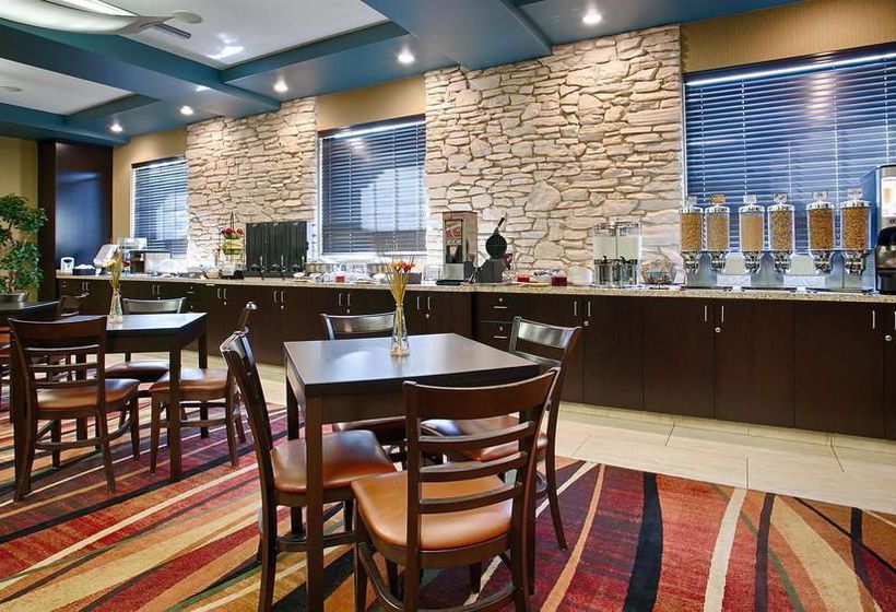 Hotel Best Western Plus Sherwood Park Inn & Suites | Sherwood Park | Alberta | Canada 13