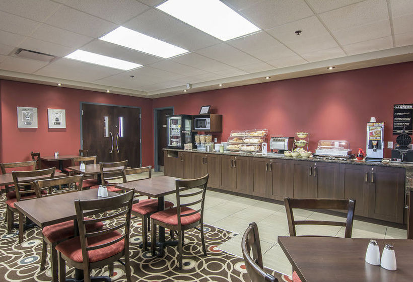 Hotel Quality Inn & Suites Victoriaville | Victoriaville | Quebec | Canada 1