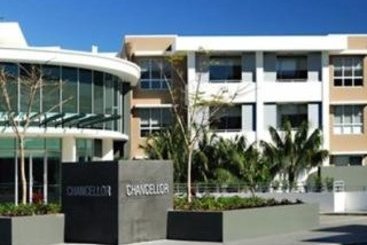 Hotel Chancellor Executive Apartments | Ashmore | Queensland | Australia 4