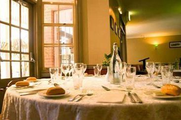 The Grand View Hotel | Wentworth Falls | New South Wales | Australia 8