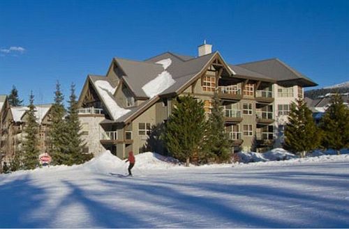Hotel Raintrees Whiski Jack The Aspens | Whistler | British Columbia | Canada 6