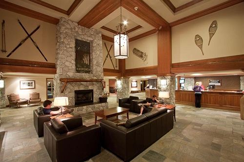 Hotel Raintrees Whiski Jack The Aspens | Whistler | British Columbia | Canada 7