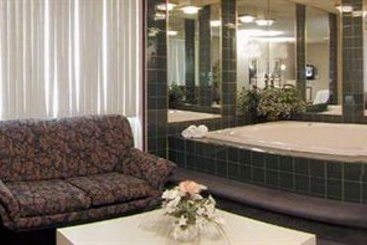 Motel Pignons Rouges | Montreal | Québec | Hôtels au Canada 4