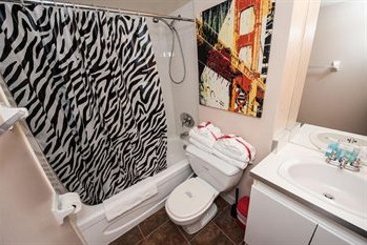 Canada Suites On Bay | Toronto | Ontario | Canada 13