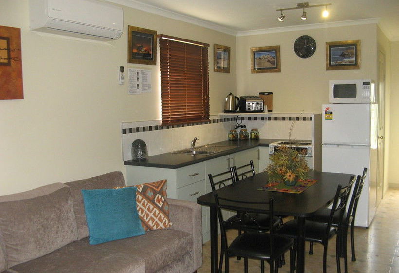 Hotel Ficifolia Lodge | Parndana | South Australia | Australia 13