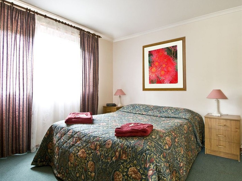 Hotel Ficifolia Lodge | Parndana | South Australia | Australia 4