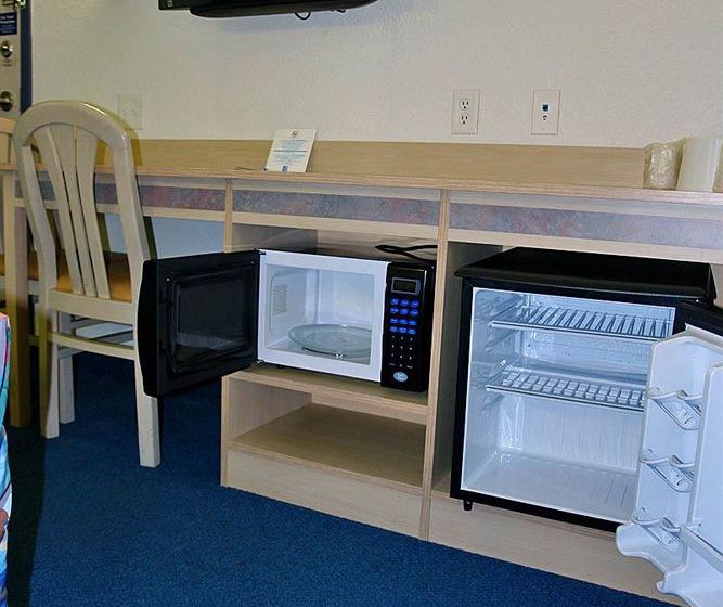 Motel 6 Red Deer | Red Deer | Alberta | Canada 11