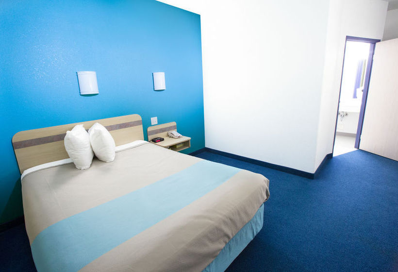 Motel 6 Red Deer | Red Deer | Alberta | Canada 9