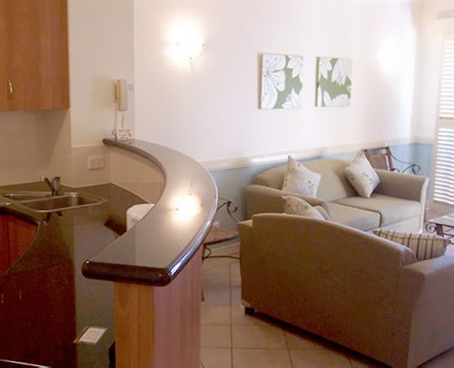 Waterfront Terraces Holiday Apartments | Cairns | Queensland | Australia 5