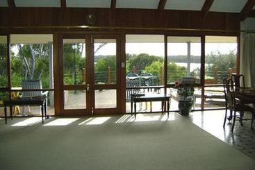 Cricklewood Cottage | Robe | South Australia | Australia 3