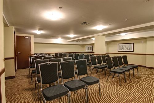 Hotel La Quinta Inn & Suites Oshawa | Oshawa | Ontario | Canada 15