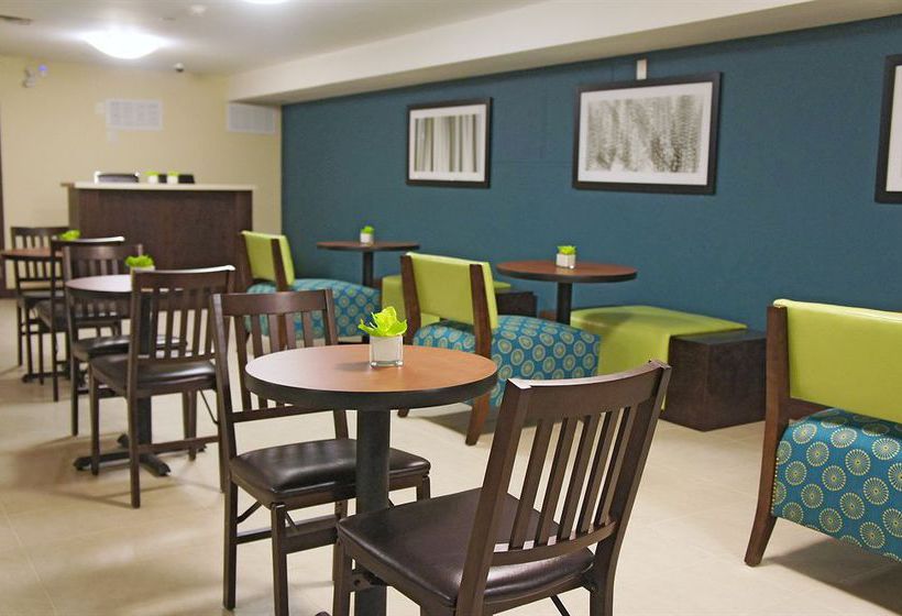 Hotel La Quinta Inn & Suites Oshawa | Oshawa | Ontario | Canada 2