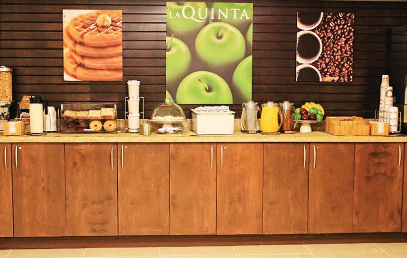 Hotel La Quinta Inn & Suites Oshawa | Oshawa | Ontario | Canada 8