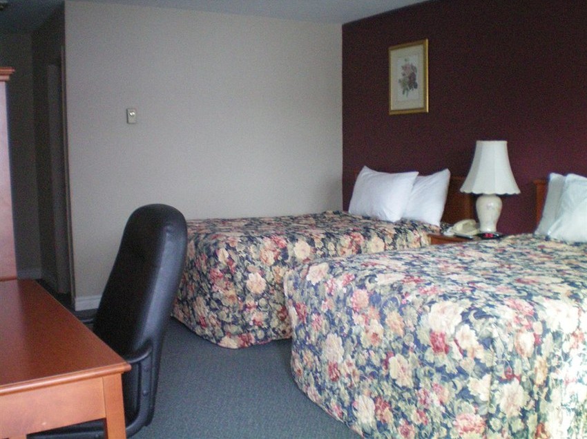 Silverstar Motel | Midland | Ontario | Canada 7