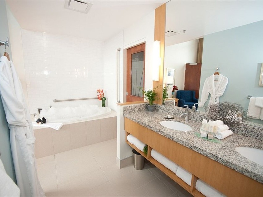 Hotel The Holman Grand | Charlottetown | Newfoundland and Labrador | Canada 6