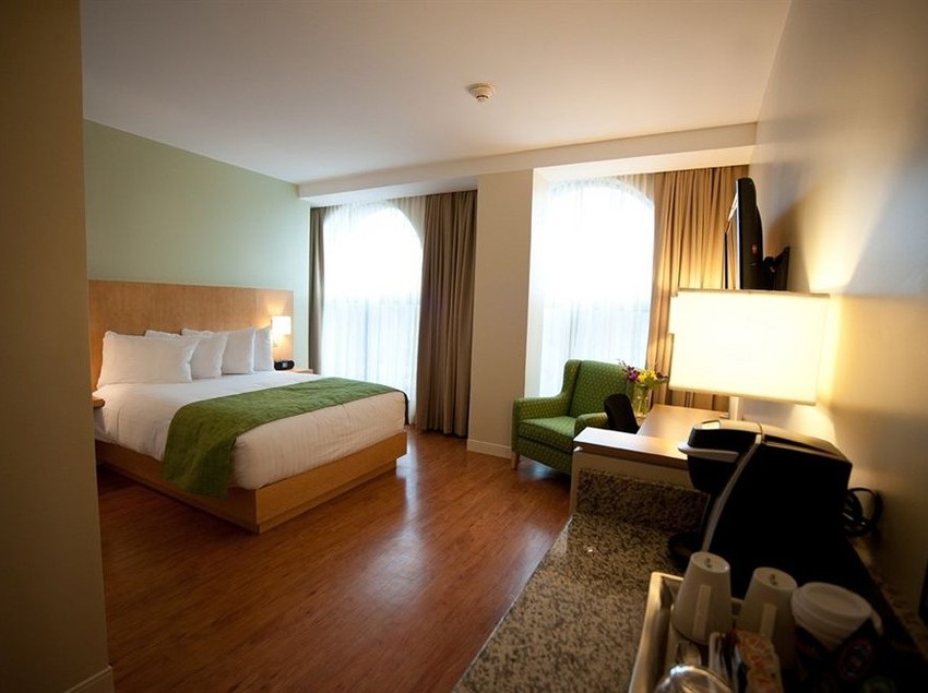 Hotel The Holman Grand | Charlottetown | Newfoundland and Labrador | Canada 9