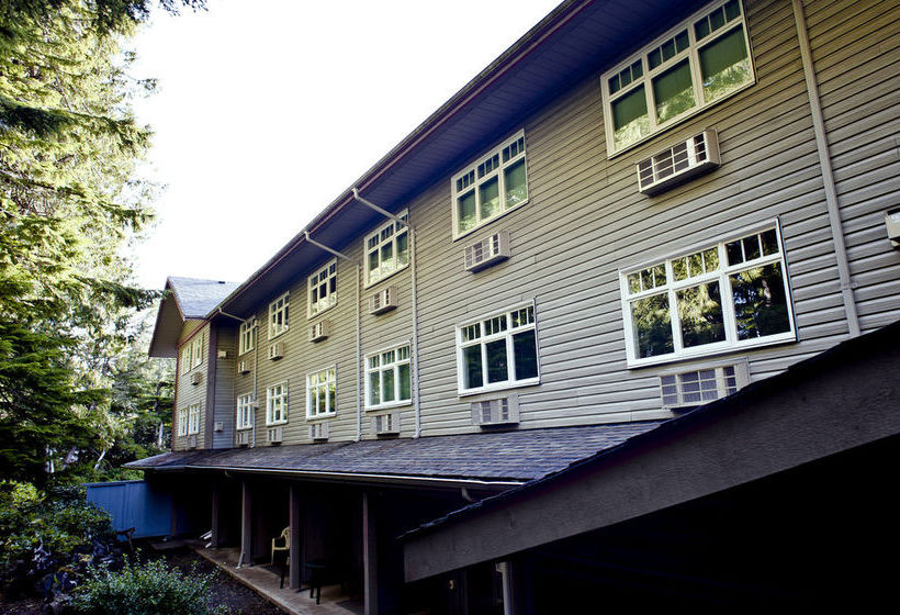 Hotel Jamie S Rainforest Inn | Tofino | British Columbia | Canada 20