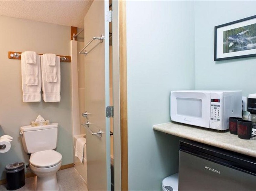 Hotel Jamie S Rainforest Inn | Tofino | British Columbia | Canada 9