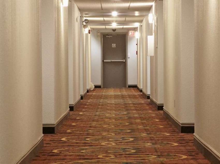 Hotel Colonial Square Inn And Suites | Saskatoon | Saskatchewan | Canada 8