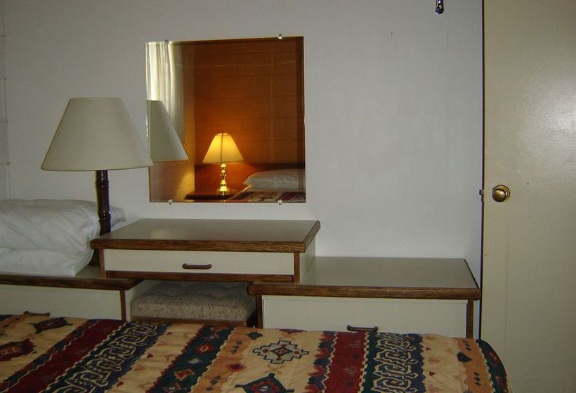 Flamingo Motel | Penticton | British Columbia | Canada 16