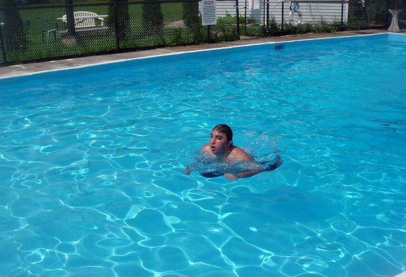 Motel Three Diamond Inn | Niagara Falls | Ontario | Canada 4