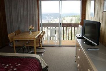 Motel Rocky Mountain Springs Lodge | Radium hot Springs | British Columbia | Canada 12