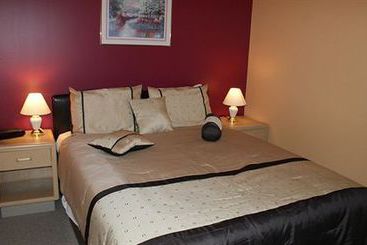 Motel Rocky Mountain Springs Lodge | Radium hot Springs | British Columbia | Canada 5