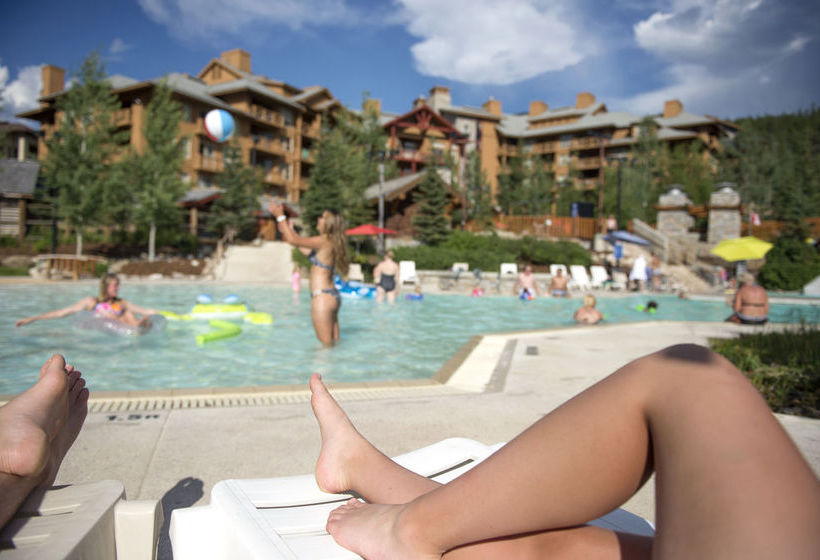 Hotel Pine Inn At Panorama Mountain Village | Panorama | British Columbia | Canada 14