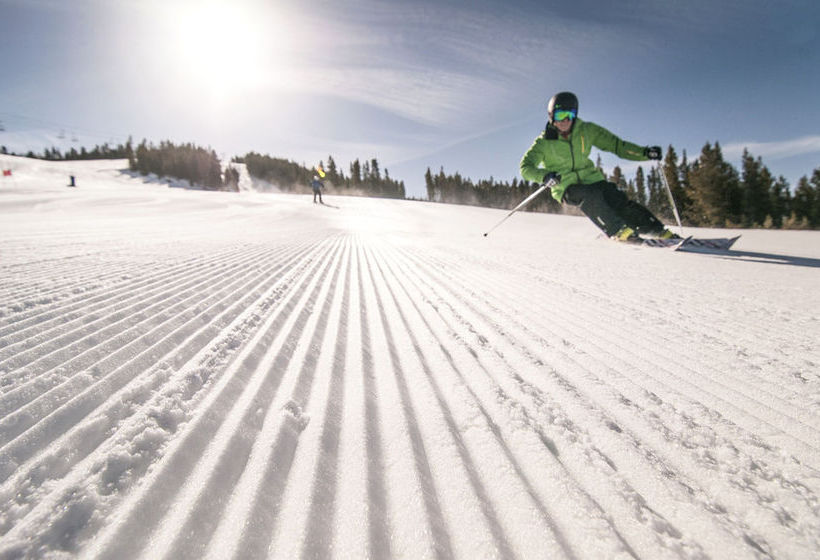 Hotel Pine Inn At Panorama Mountain Village | Panorama | British Columbia | Canada 19