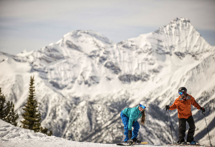 Hotel Pine Inn At Panorama Mountain Village | Panorama | British Columbia | Canada 20