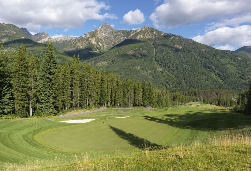 Hotel Pine Inn At Panorama Mountain Village | Panorama | British Columbia | Canada 7