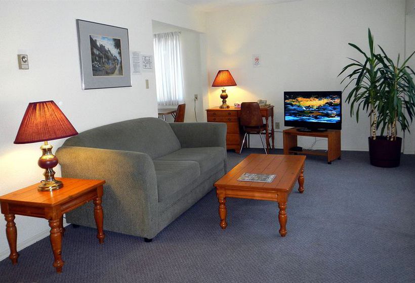 Mayfair Motel | Victoria | British Columbia | Canada 12