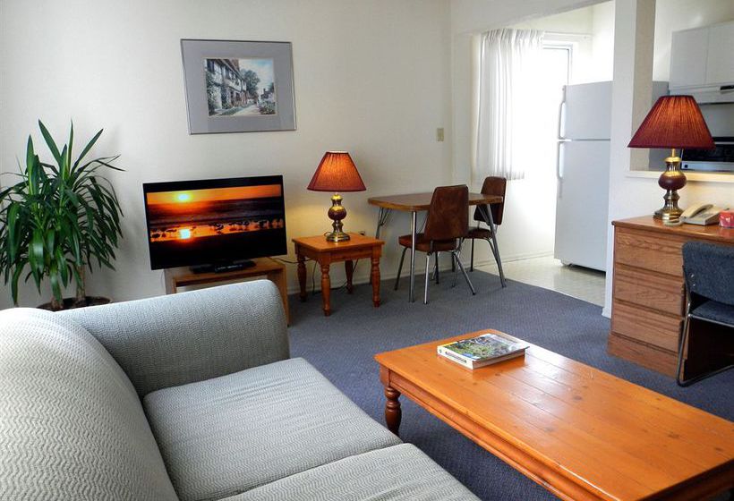 Mayfair Motel | Victoria | British Columbia | Canada 17