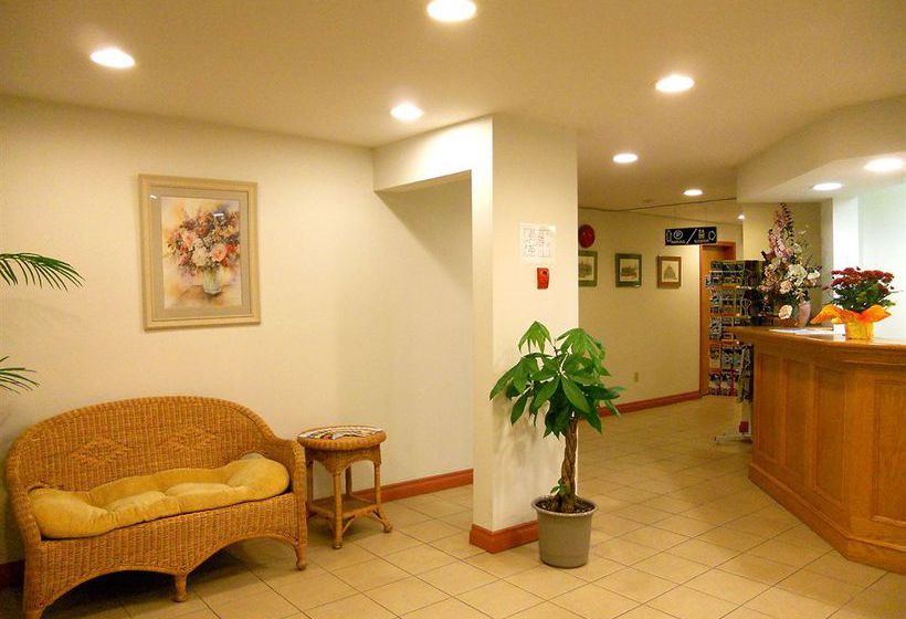 Mayfair Motel | Victoria | British Columbia | Canada 4