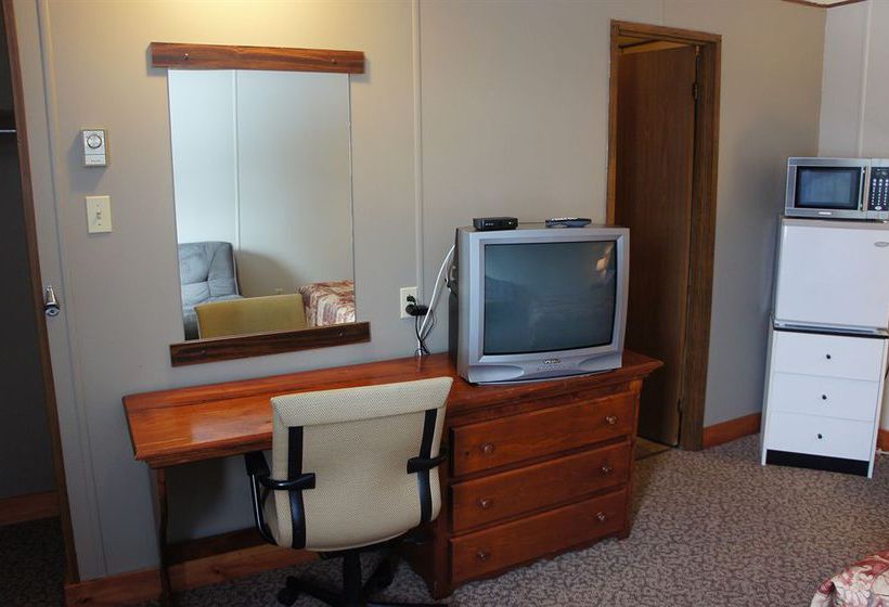 Motel Clair Mont | Sainte Agathe des Monts | Quebec | Canada 13