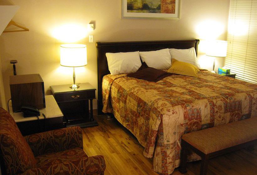 Motel Clair Mont | Sainte Agathe des Monts | Quebec | Canada 3