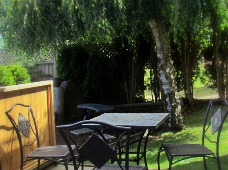 Hotel Heron S Landing Columbia Británica