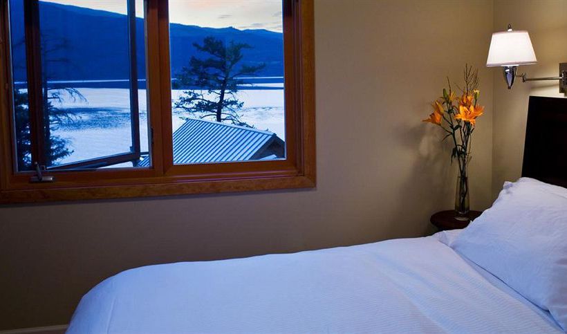 The Outback Lakeside Resort | Vernon | British Columbia | Canada 18