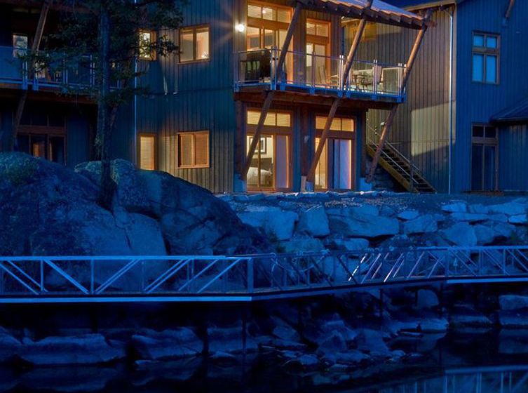 The Outback Lakeside Resort | Vernon | British Columbia | Canada 4